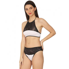 जेनरिक महिलाओं की कॉटन लेस हॉल्टर नेक लॉन्जरी, काले लेस और सफेद रंग में (सफेद और काला)