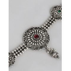 महिलाओं के लिए रोज़ गोल्ड प्लेटेड अलॉय नेकलेस और इयररिंग्स का सेट (चांदी)