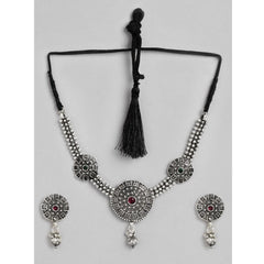 महिलाओं के लिए रोज़ गोल्ड प्लेटेड अलॉय नेकलेस और इयररिंग्स का सेट (चांदी)