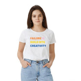 जेनरिक महिलाओं की पॉलिएस्टर सॉलिड प्रिंटेड राउंड नेक हाफ स्लीव टी-शर्ट (सफेद)