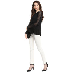 जेनरिक महिलाओं का पॉलिएस्टर जॉर्जेट सेल्फ डिज़ाइन बेल स्लीव रेगुलर टॉप (काला)