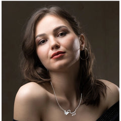 महिलाओं के लिए जेनेरिक स्टेनलेस स्टील इम्पोर्टेड स्टेनलेस स्टील पेंडेंट चेन (सिल्वर प्लेटेड)