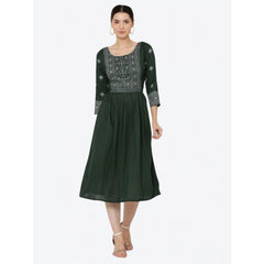 जेनरिक महिलाओं की कैजुअल रेयॉन 3-4 स्लीव्स कुर्ती (हरा)