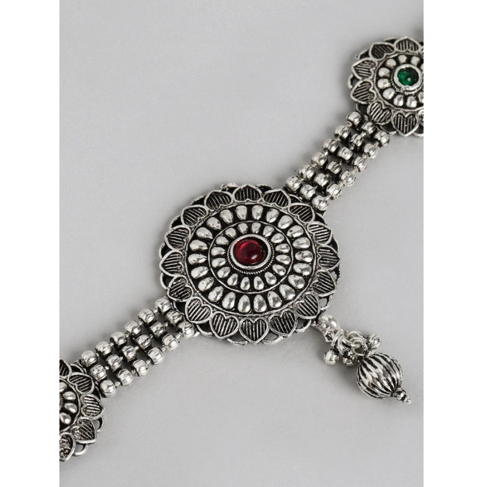 महिलाओं के लिए रोज़ गोल्ड प्लेटेड अलॉय नेकलेस और इयररिंग्स का सेट (चांदी)