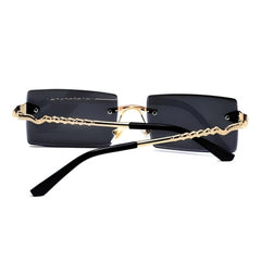 जेनेरिक क्लासिक यूनिसेक्स यूवी400 प्रोटेक्शन सनग्लास (काला)