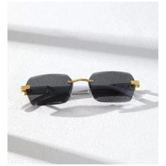 जेनेरिक क्लासिक यूनिसेक्स यूवी400 प्रोटेक्शन सनग्लास (मल्टीकलर)