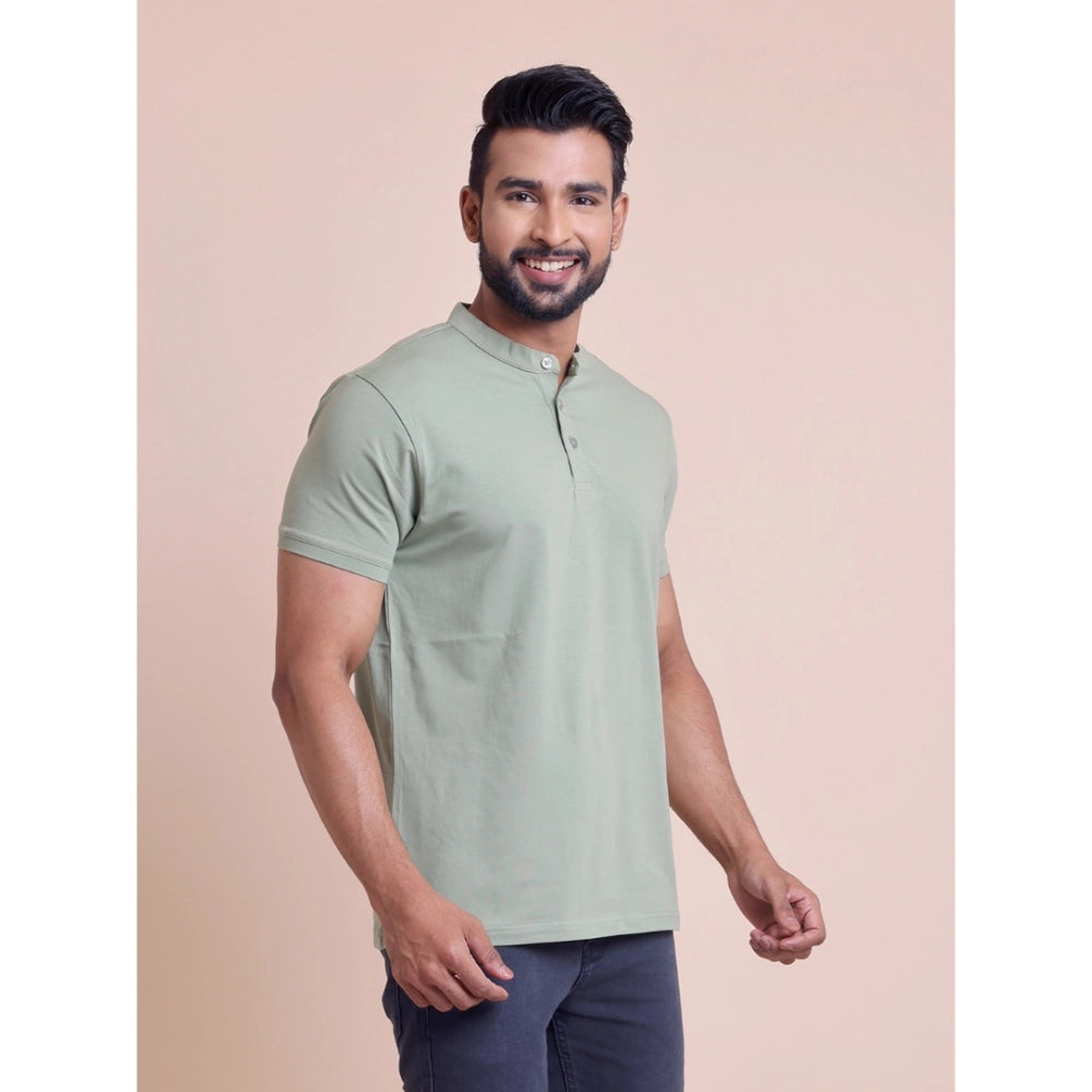 जेनेरिक मेन्स कैजुअल कॉटन सॉलिड हाफ स्लीव मैंडरिन कॉलर टी-शर्ट (न्यूज़ेज)
