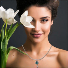 महिलाओं के लिए स्टेनलेस स्टील की चाबी की नाजुक चेन (सिल्वर प्लेटेड)