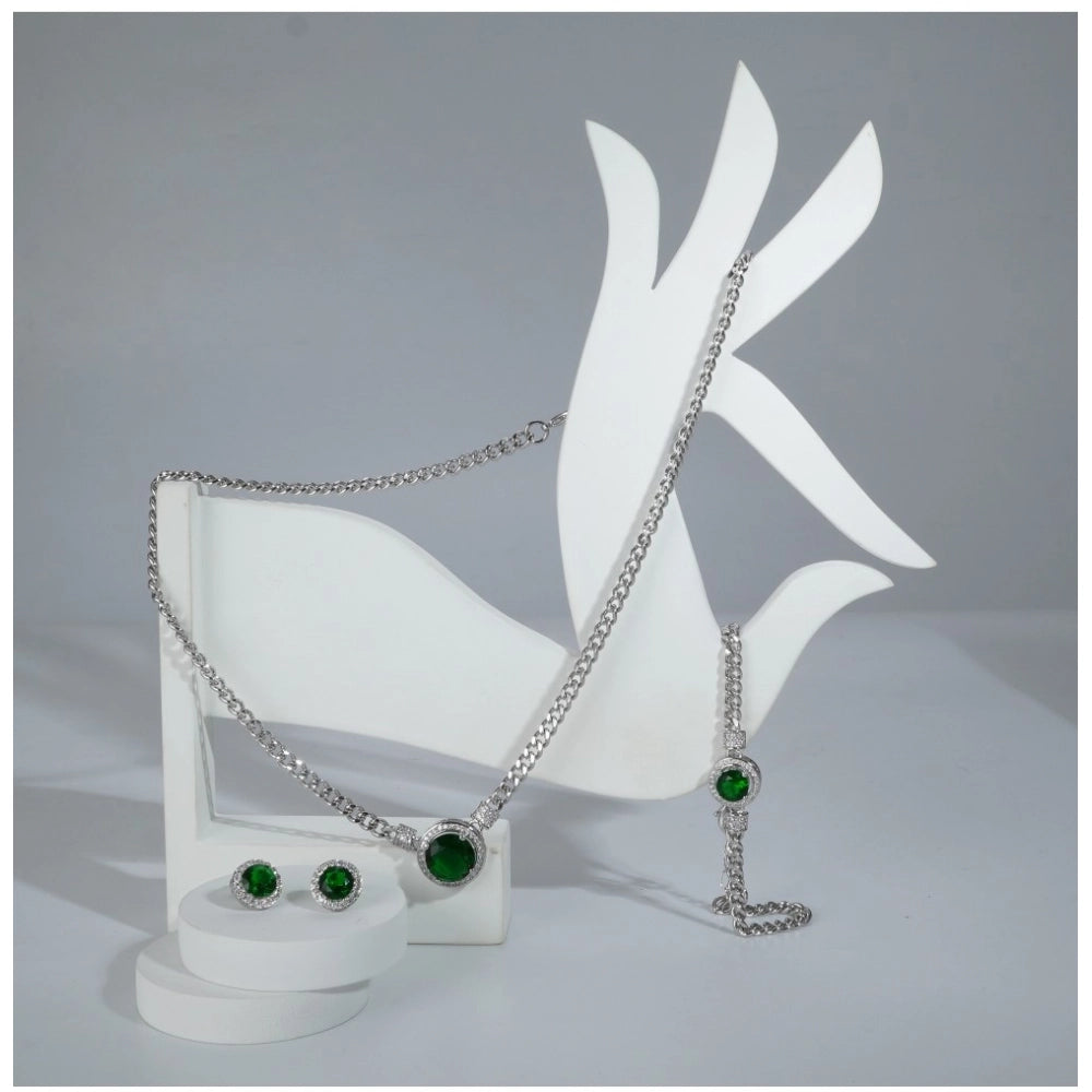 महिलाओं के लिए स्टेनलेस स्टील, हरे रंग की सिल्वर चेन, वेस्टर्न कॉम्बो ज्वेलरी (सिल्वर प्लेटेड)