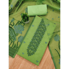 महिलाओं के लिए बनारसी सिल्क प्रिंटेड अनस्टिच्ड सलवार सूट मटेरियल दुपट्टे के साथ (पिस्ता, 3 मीटर)