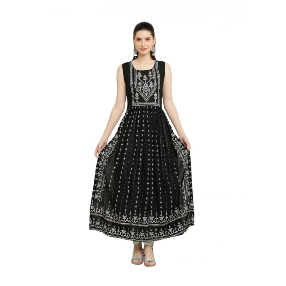 महिलाओं के लिए कैज़ुअल रेयॉन स्लीवलेस कुर्ती (काला)