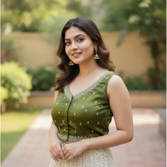 जेनरिक विमेंस ज़िम्मी चू सेक्विन वर्क वी-नेक पैडेड ब्लाउज़ (ओलिव 38 रेडी (सेल्फ ऑल्टरेबल 36–40))